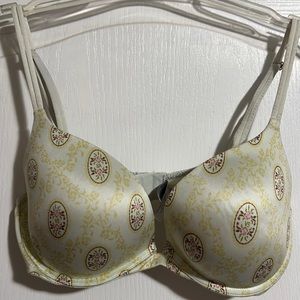 Victoria’s Secret push up 36D GUC